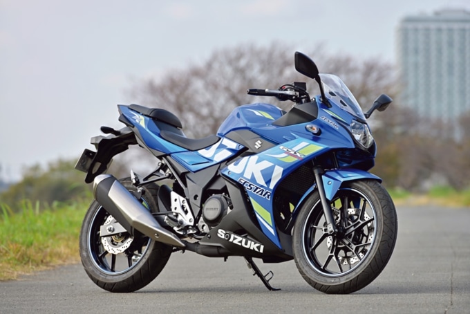 SUZUKIのGSX250Rの7：3イメージカット