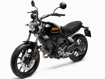 各部をブラックアウトした特別モデル！2019年 DUCATI Scrambler Sixty2に#HASHTAGが登場