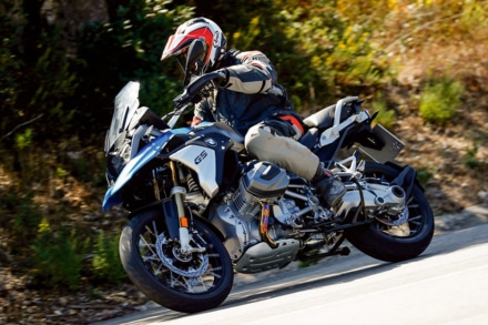 BMW R1250GS オンロード走行