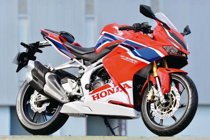 ホンダ・CBR250RRの7：3イメージカット