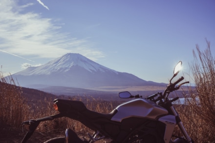 富士山とCB-R