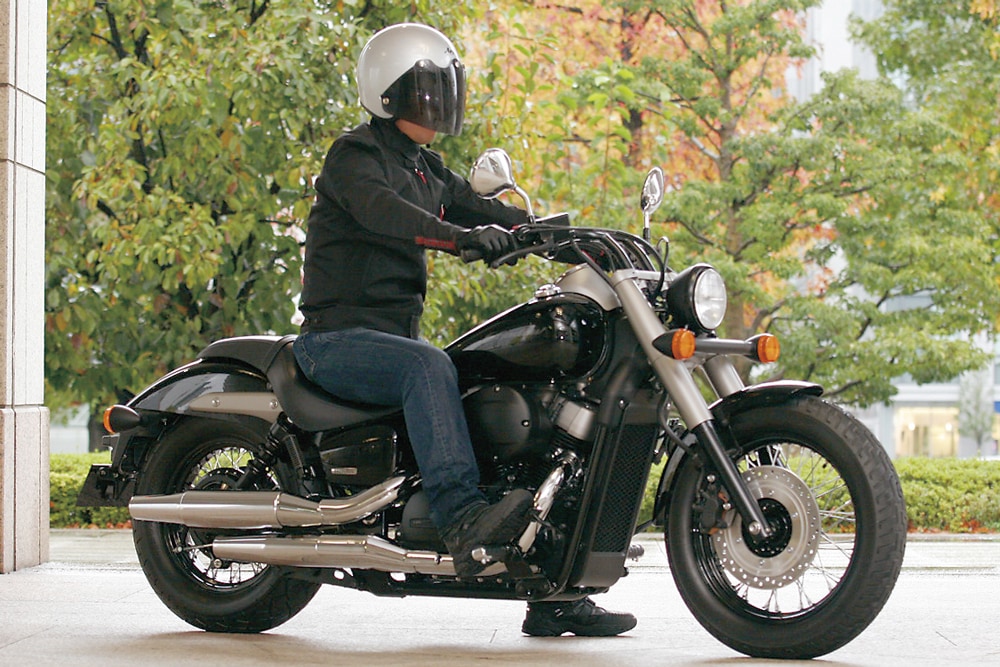 Honda シャドウファントム750 バイク足つき アーカイブ タンデムスタイル