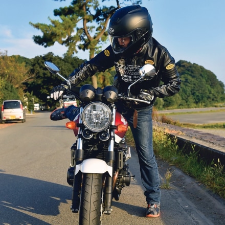 ①乗車 〜バイクにまたがってみよう〜