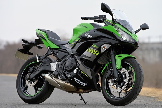 Kawasaki Ninja650 7:3ビュー