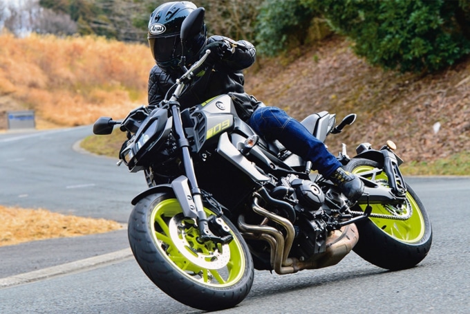 YAMAHA MT-09 走行イメージ