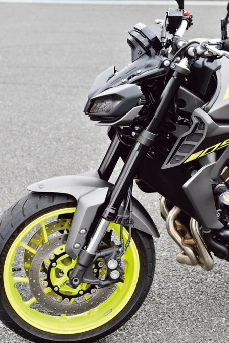 YAMAHA MT-09 フロント足まわり