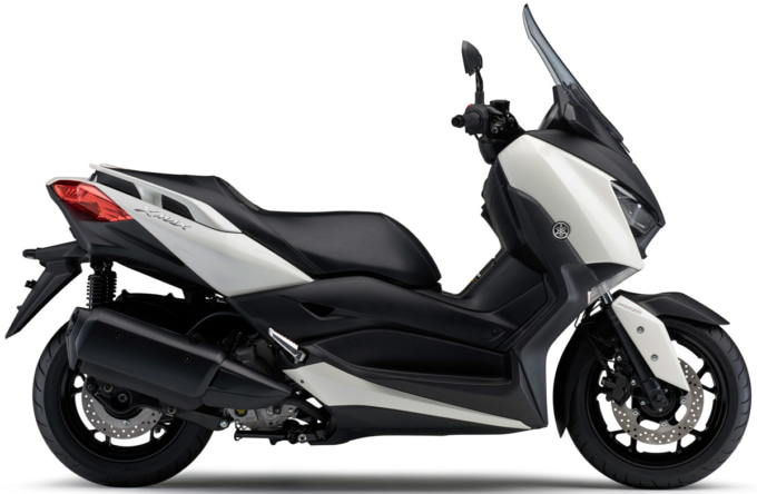 YAMAHA XMAX ホワイト