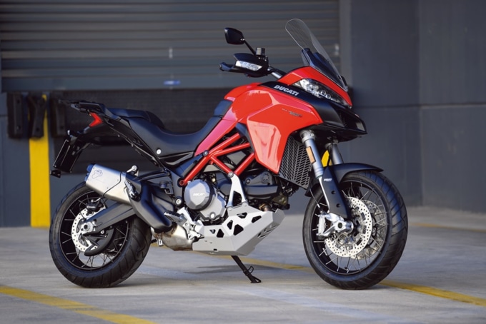 2019年式 DUCATI MULTISTRADA950 7:3ビュー