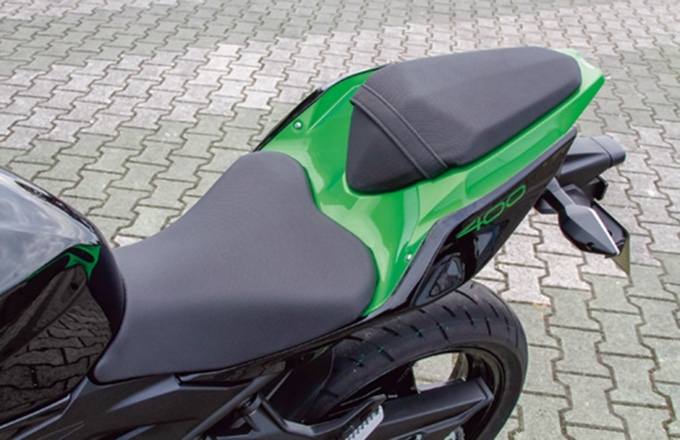 2019年式 カワサキ Z400 シート