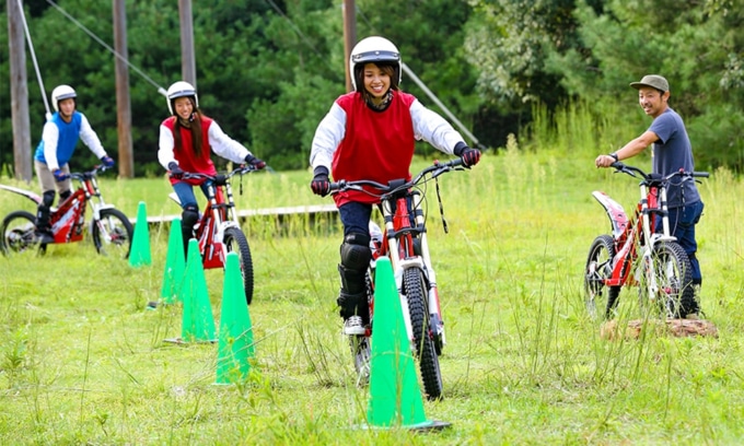 ACO CHiLL CAMP 2019 バイクエリア 電動バイク体験