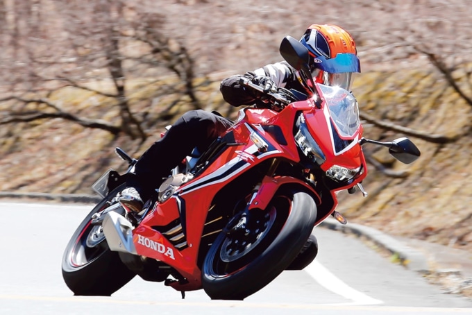 2019年モデル HONDA CBR650R 走行イメージ