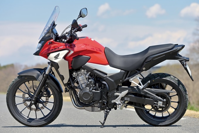 2019年モデル HONDA 400X 右サイドビュー