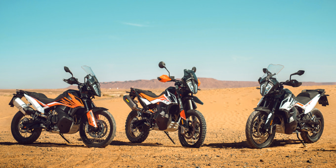 2019年モデル KTM 790アドベンチャーR 2台と790アドベンチャー