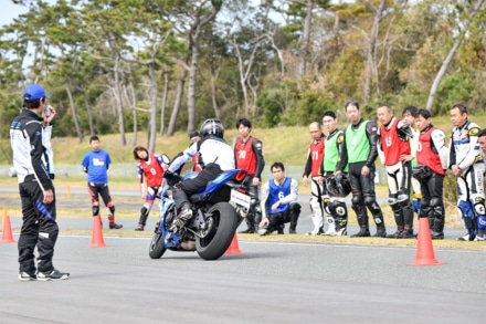 スズキ セイフティスクールが開催中！楽しみながら運転技術が学べる