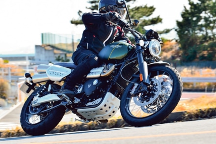 TRIUMPH スクランブラー 1200XC