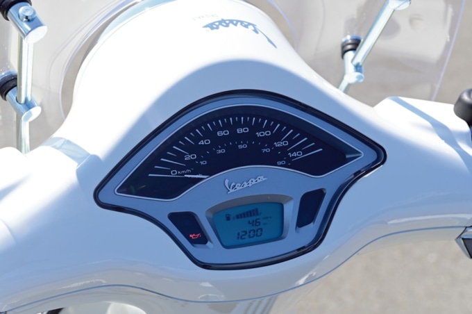 Vespa Primavera S150 ABS メーター