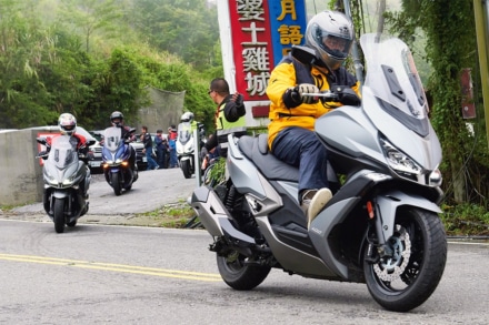 KYMCO エキサイティングS400