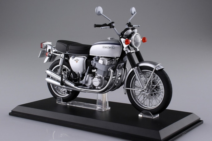 アオシマ 1/12完成品バイク Honda CB750FOUR (K2) シルバー