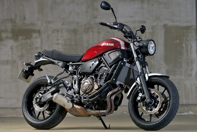 YAMAHA XSR700 (2BL-RM22J) 7:3ビュー