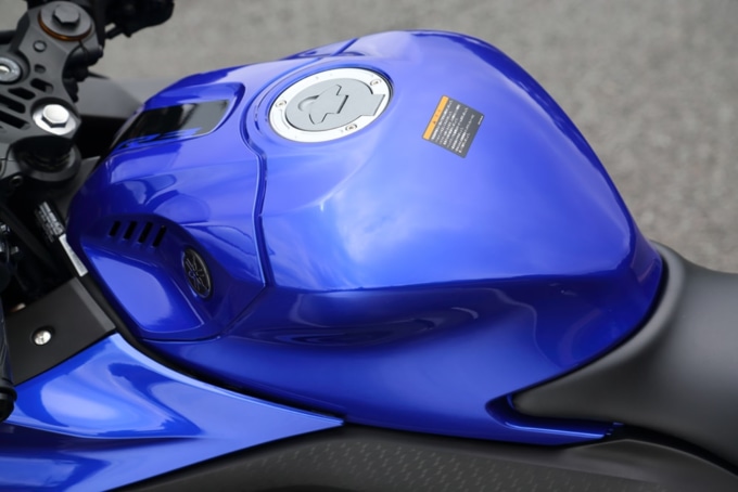 YAMAHA YZF-R3 ABS タンク