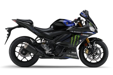 ヤマハ YZF-R25 ABS Monster Energy Yamaha MotoGP Edition 右サイドビュー