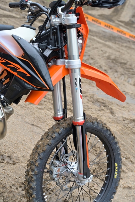 KTM 150EXC TPI フロントフォーク