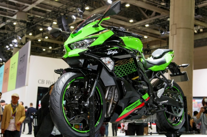 カワサキ Ninja ZX-25R