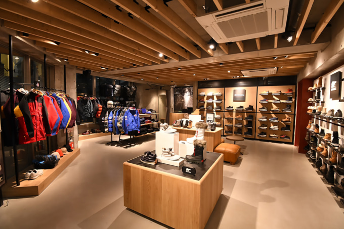 THE LIFESTYLE STORE by Columbia