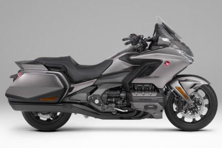 HONDA Gold Wing Dual Clutch Transmission（2020年モデル）マットマジェスティックシルバーメタリック