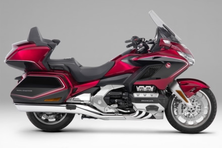 HONDA Gold Wing Tour Dual Clutch Transmission〈AIRBAG〉（2020年モデル）キャンディーアーダントレッド（ツートーン）