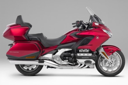 HONDA Gold Wing Tour（2020年モデル）キャンディーアーダントレッド