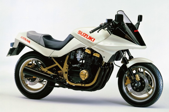 3代めGSX750Sカタナ