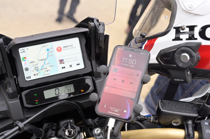 ホンダ CRF1100LアフリカツインシリーズはApple CarPlayに対応