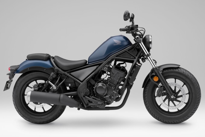 2020年モデル HONDA REBEL250（マットジーンズブルーメタリック）左サイドビュー