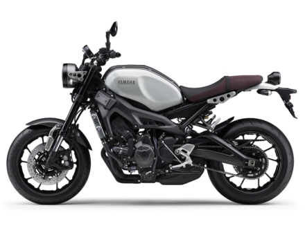 2020年モデル YAMAHA XSR900（マットグレー）左サイドビュー