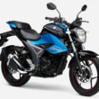 2020年モデル SUZUKI GIXXER150（グラススパークルブラック / トリトンブルーメタリック）7:3ビュー