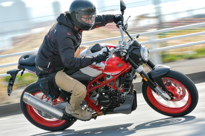 SWM VA'RE:Z125 走行