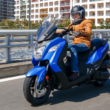 SYM JOYMAX Z250（ジョイマックスZ250）で街を走行