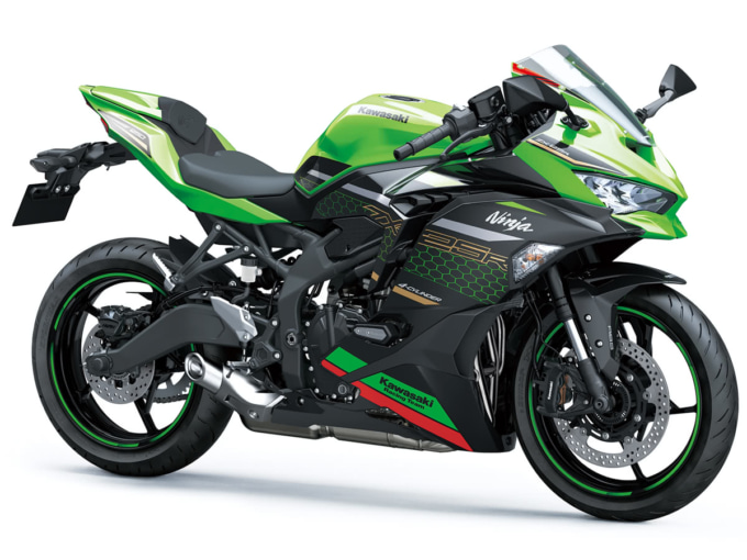 カワサキ Ninja ZX-25R SE KRT EDITION 7:3ビュー