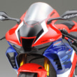 タミヤ 1/12スケール Honda CBR1000RR-R FIREBLADE SP ヘッドライト周りのアップ