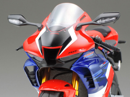 タミヤからCBR1000RR-Rの1/12スケールモデルが8月発売開始