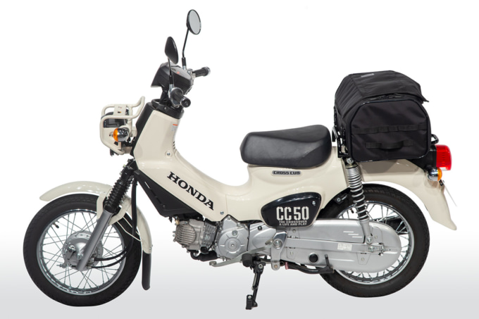 GWM X-OVER（クロスオーバー）リアバッグ 装着イメージ：HONDA CROSSCUB50