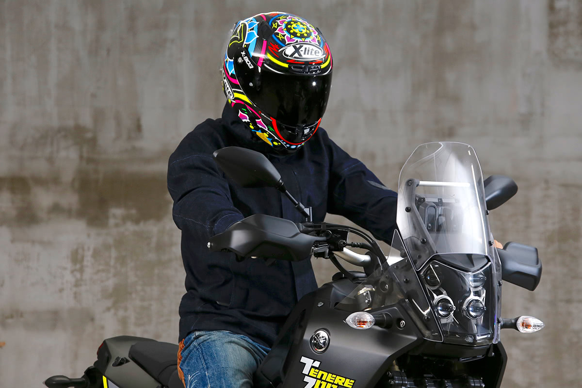 MotoGPのデータをフィードバックし先端技術が詰め込まれたヘルメット “X-lite X-803RS ULTRA CARBON” - メーカーイチオシ ヘルメット徹底チェック - タンデムスタイル