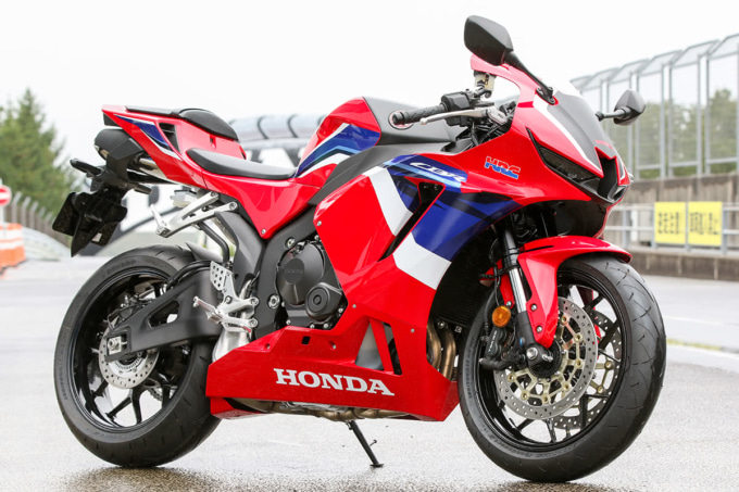 2021年モデルHONDA CBR600RR（2BL-PC40）7:3ビュー