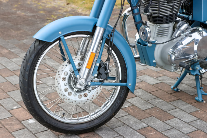 ROYAL ENFIELD Classic 500 フロント足まわり