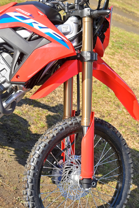 HONDA CRF250L （2BK-MD47／2021年モデル）倒立フロントフォーク