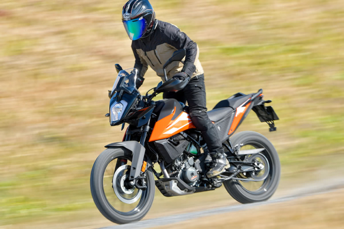 KTM 250ADVENTURE（2021年モデル）ダート走行