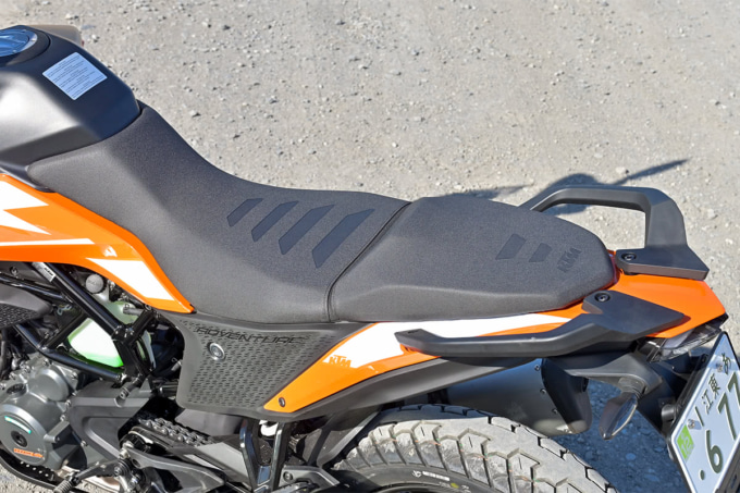 KTM 250ADVENTURE（2021年モデル）シート