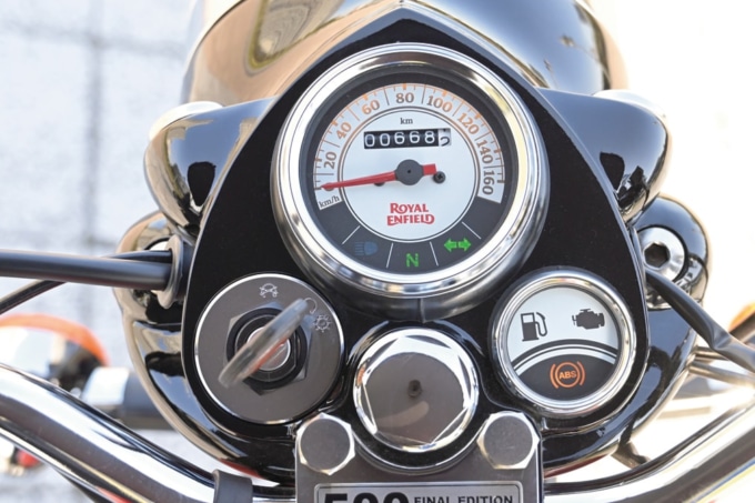ROYAL ENFIELD CLASSIC500 メーターまわり