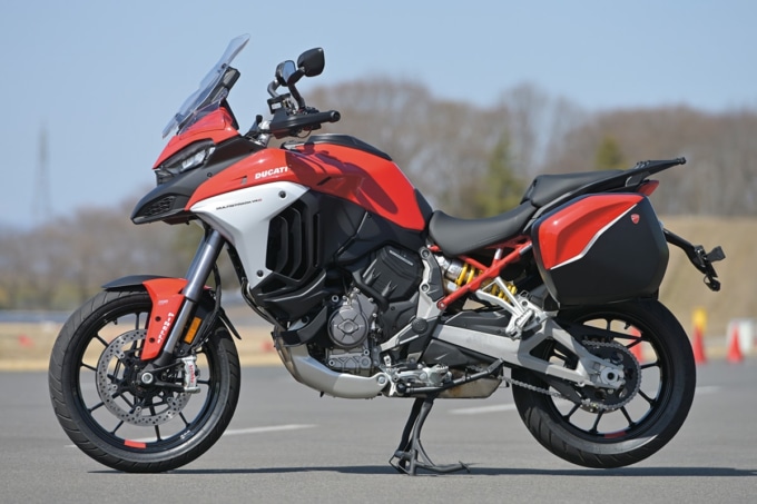 DUCATI MULTISTRADA V4S 左